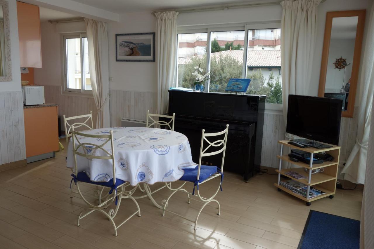 Appartement Arcachon Perreire Premiere Ligne Les Pieds Dans L Eau Vue Magnifique Sur Le Bassin Exteriör bild