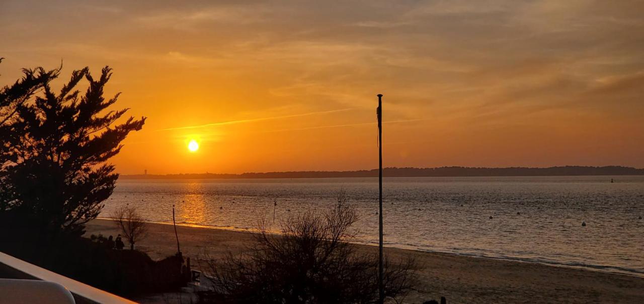 Appartement Arcachon Perreire Premiere Ligne Les Pieds Dans L Eau Vue Magnifique Sur Le Bassin Exteriör bild